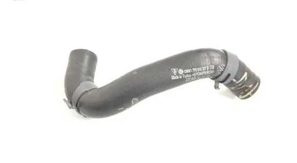 Mercedes-Benz C W205 Engine coolant pipe/hose 7P0819307B