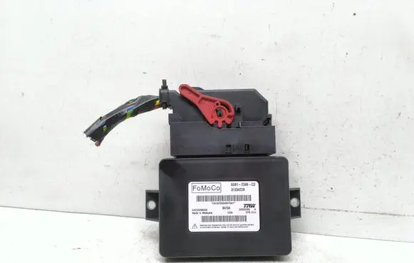 Volvo V60 Hand brake control module 31334228 6G912598CD