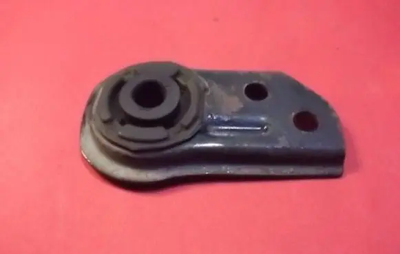 Mitsubishi Space Wagon Radiator mount bracket MB356916