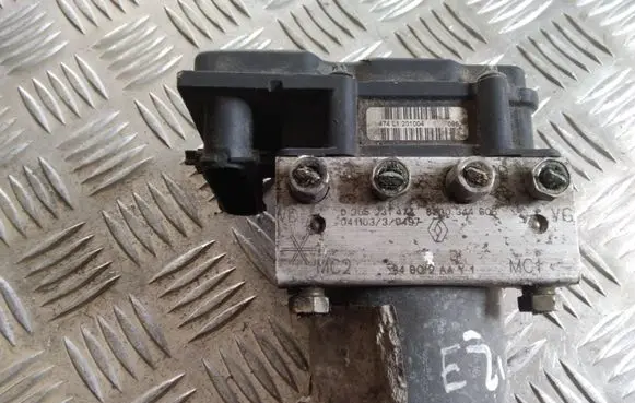 Renault Scenic II - Grand scenic II ABS Pump 0265231474 8200344606 0265800387