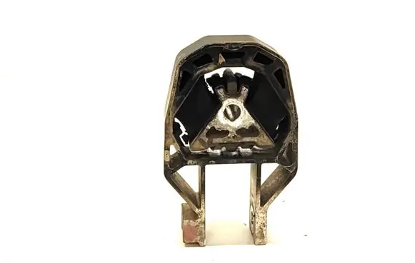 Ford C-MAX II Engine mount bracket AV616P082AC