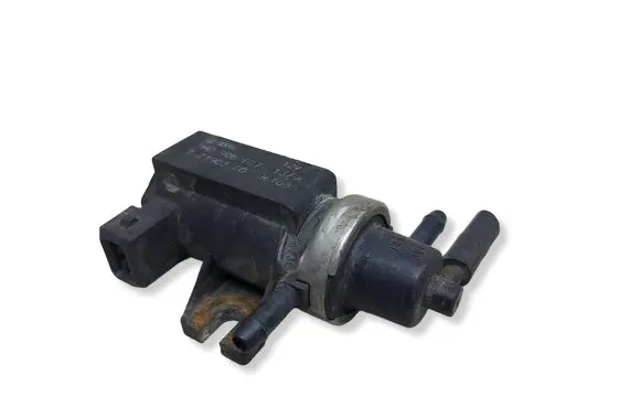 Volkswagen PASSAT B5 Turbo solenoid valve 1H0906627