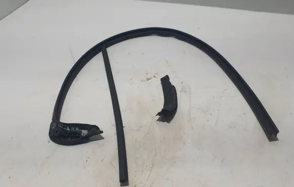 Mercedes-Benz Citan II W420 Front door rubber seal A4207211800