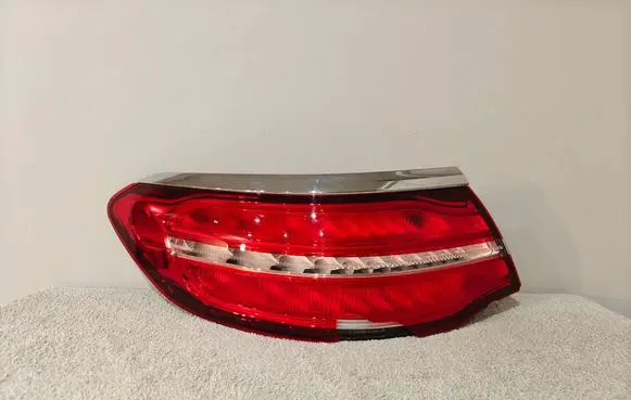 Mercedes-Benz GLC C253 Rear/tail lights 
