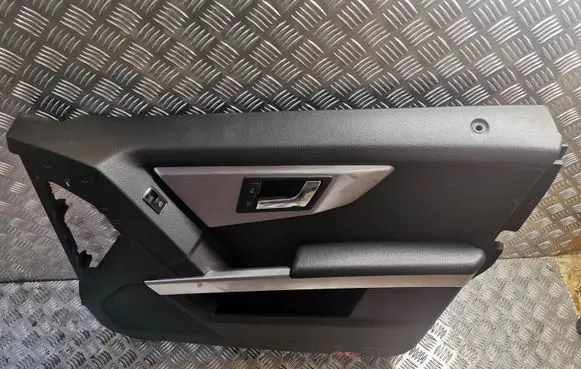 Mercedes-Benz GLK (X204) Front door card panel trim 0001045970 20090526