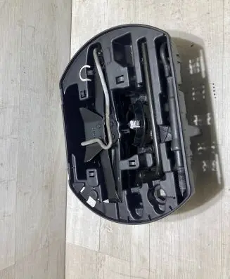 Citroen C3 Tool set 9817224380