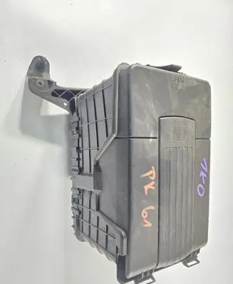 Skoda Yeti (5L) Battery box tray 1K0915333
