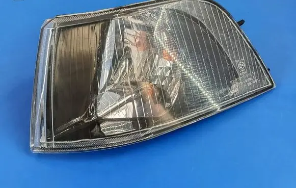 Volvo S40, V40 Front indicator light 