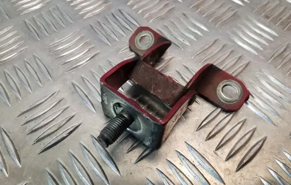 Nissan Juke I F15 Tailgate/trunk/boot hinge