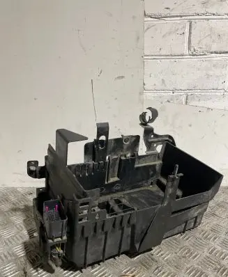 Opel Astra J Battery tray 13354420 1328914 132436603