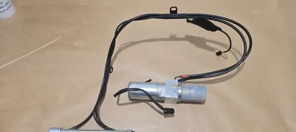 Mercedes-Benz CL C216 Tailgate hydraulic pump motor A2168000148
