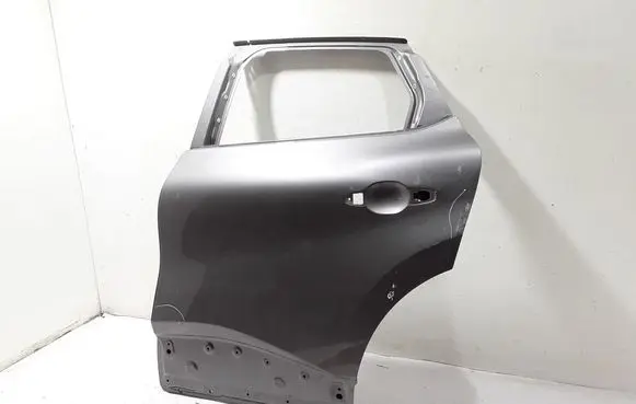 Renault Captur Rear door 821012117R