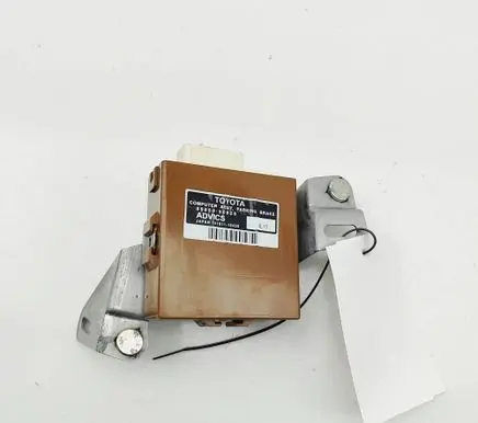 Lexus LS 460 - 600H Rear brake EMF control unit/module 8905050020 15181110430