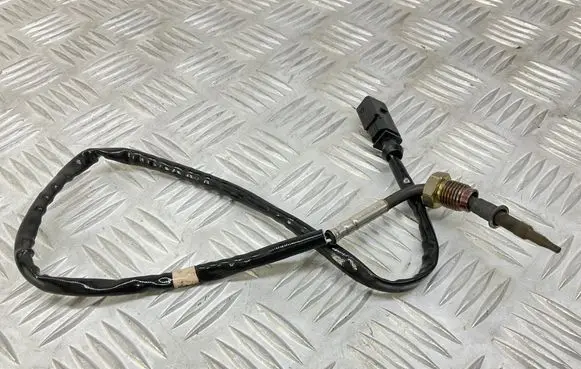 Audi A4 S4 B9 Exhaust gas temperature sensor 8W0906088E