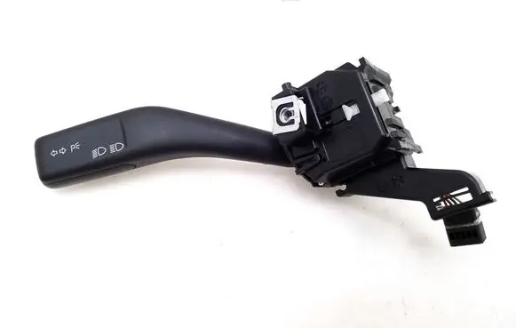 Volkswagen Golf V Wiper turn signal indicator stalk/switch 
