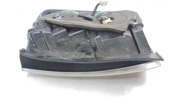 Toyota Prius (NHW20) Rear/tail lights