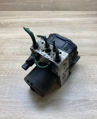 Renault Scenic I ABS Pump 8200090690 0265225107