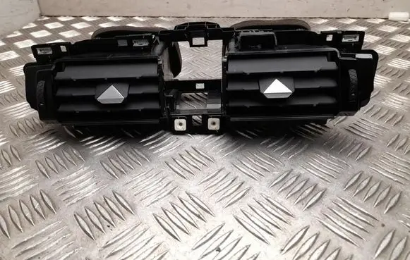 Citroen DS7 Crossback Dash center air vent grill 98163051DX
