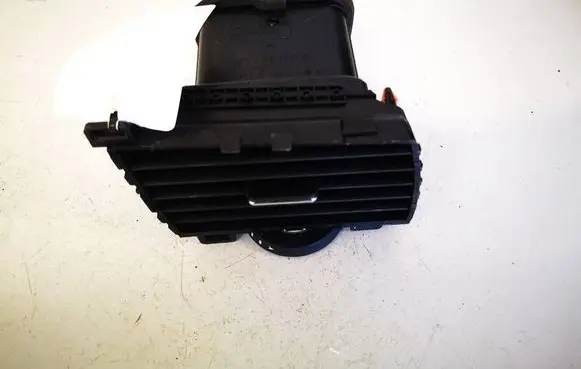 Lexus RX 330 - 350 - 400H Dashboard side air vent grill/cover trim 5565048110