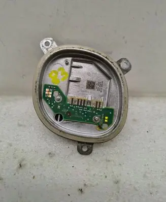 BMW 3 G20 G21 LED ballast control module 