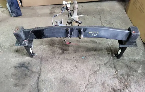 Mercedes-Benz R W251 Tow bar set A2513100037