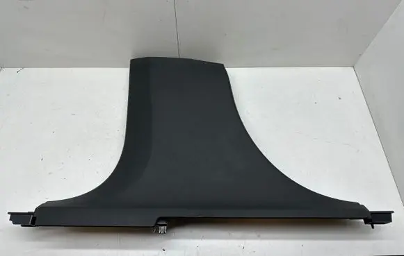 (B) pillar trim (bottom)