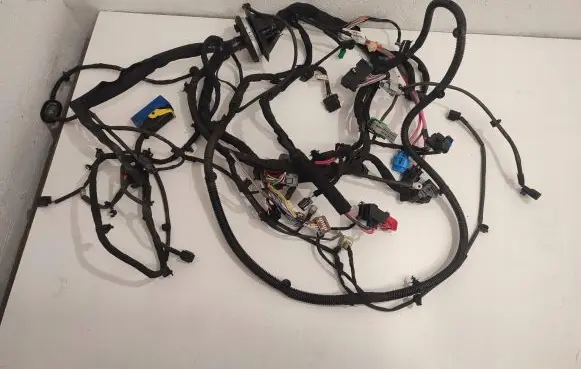 Renault Fluence Engine installation wiring loom 403883220R