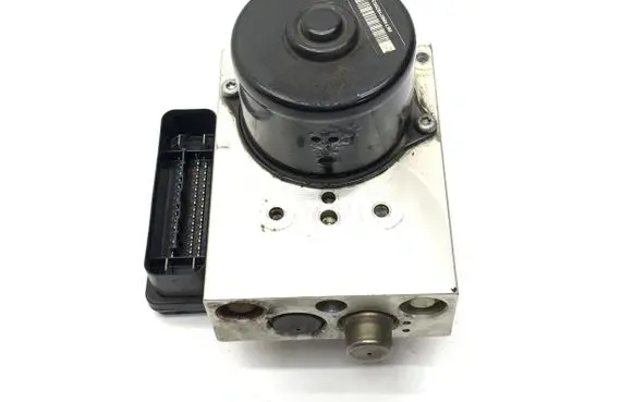 Jaguar XK8 - XKR ABS Pump 3W832C219BB