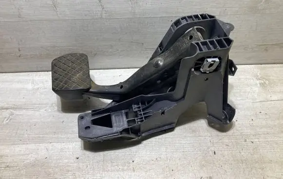Skoda Octavia Mk3 (5E) Brake pedal 5q1723058bn