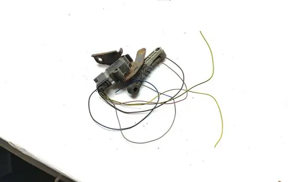 Land Rover Range Rover Sport L320 Air suspension front height level sensor AH323C097CD 304046