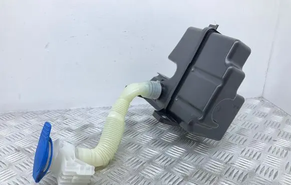 Volkswagen Golf VII Windshield washer fluid reservoir/tank 5G0955453L 1K6955651