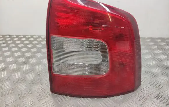 Rear/tail lights