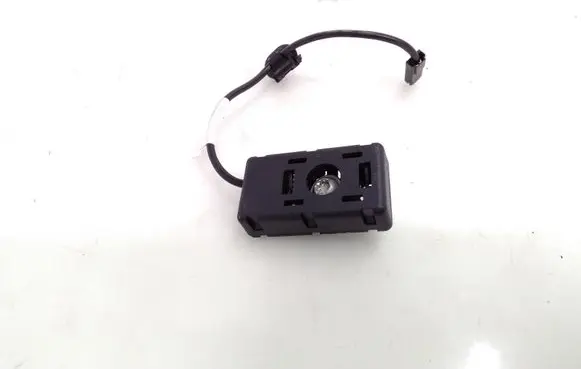 Tesla Model 3 Aerial antenna filter 150942000D
