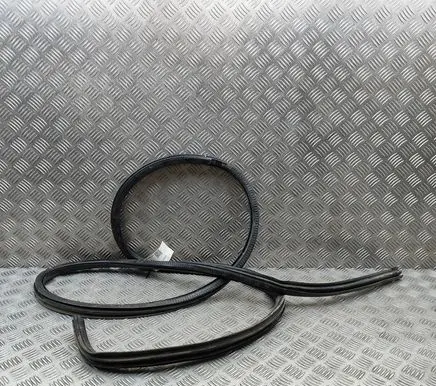 Volkswagen Transporter - Caravelle T6 Rubber seal front door (on door) 7E0837762J