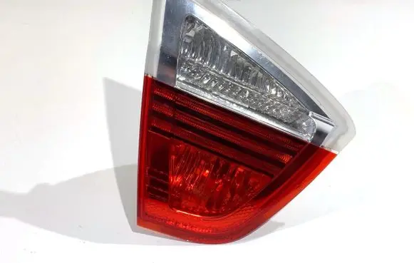 BMW 3 E90 E91 Rear/tail lights 6937459