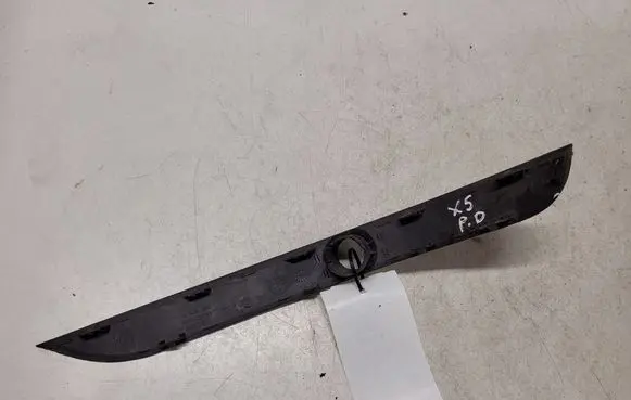BMW X5 E53 Front parking sensor holder (PDC) 8408386