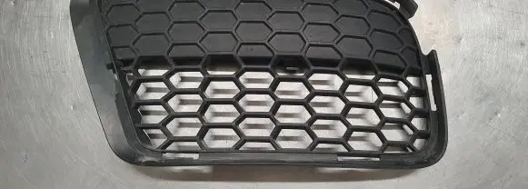 BMW X1 E84 Front bumper lower grill 7845542