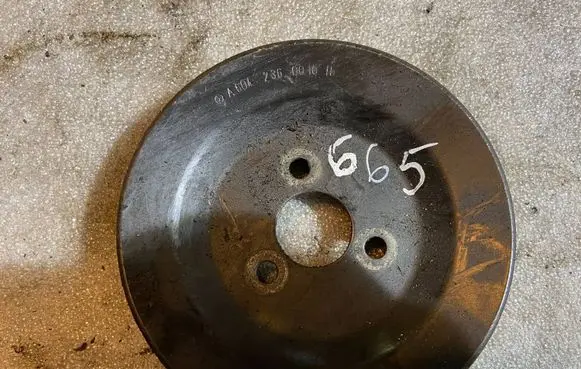 Mercedes-Benz C W202 Power steering pump pulley 6042360010 A6042360010