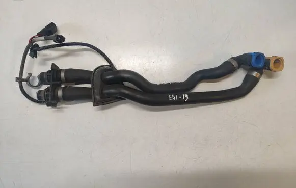 Volvo XC60 Engine coolant pipe/hose 31368175