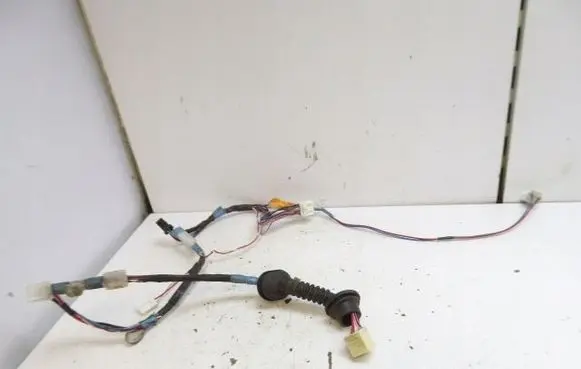 AC ME Rear wire harness sleeve 82153-13060