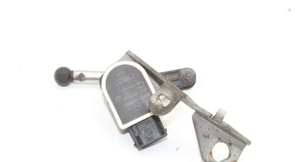 Aston Martin Vantage IV Rear air suspension level height sensor HY5313K070AA
