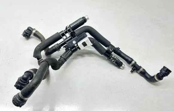 Mercedes-Benz EQC Electric car engine cooling hoses/pipes A2935010900 CT162871 18566657
