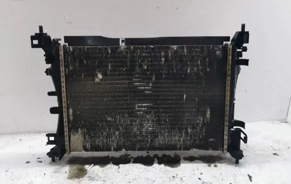 Fiat Punto (199) Coolant radiator 51810260
