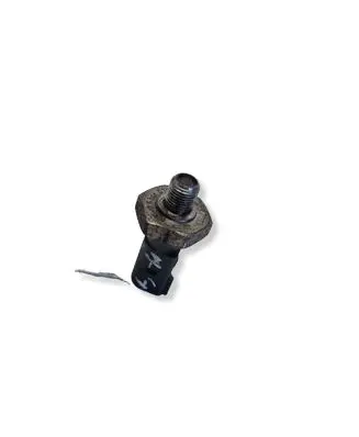 Audi A4 S4 B8 8K Oil pressure sensor 03C919081