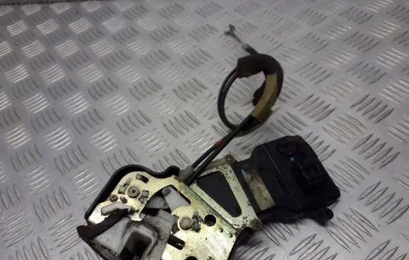 Mazda 6 Rear door lock