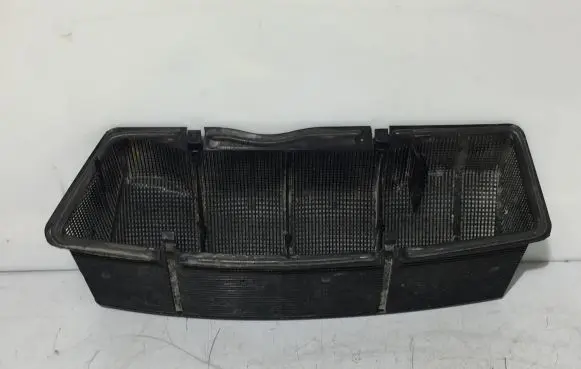 Ford Courier Air micro filter air duct channel part 8A6118D395AF