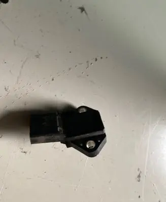 Volkswagen Polo V 6R Air pressure sensor 03P906081 0281006153 130212T085838