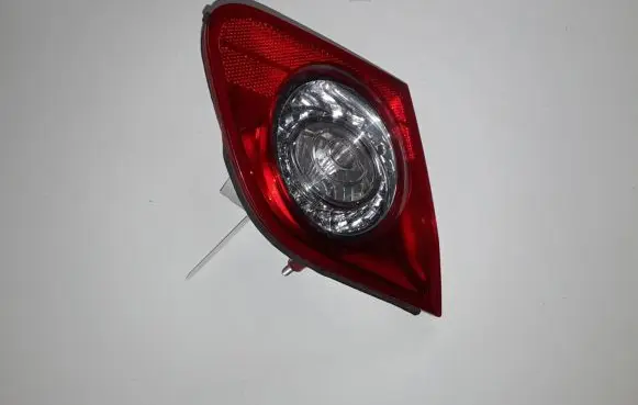 Volkswagen PASSAT B6 Tailgate rear/tail lights 27567004