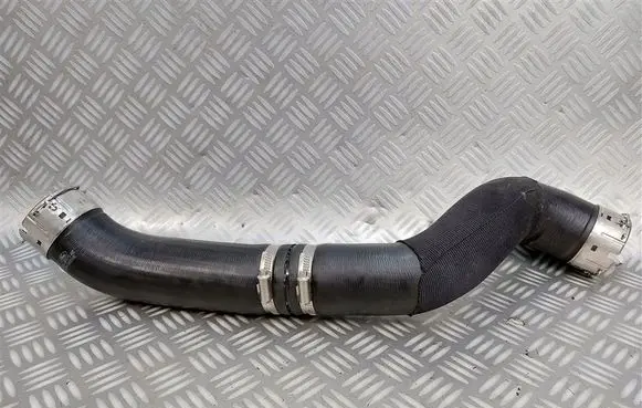 Ford Ranger Intercooler hose/pipe JB3G6F073AE