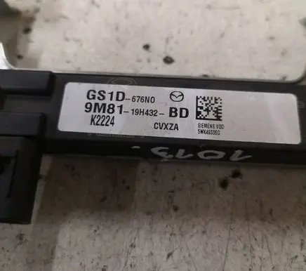 Mazda 6 Aerial antenna amplifier GS1D676N0 9M8119H432 K2224